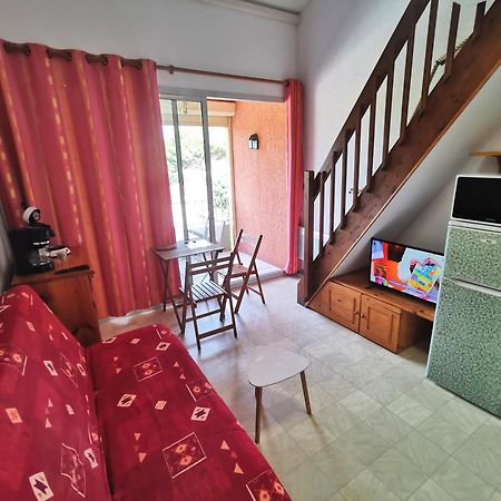 Residence Le Lagon Avec Piscine Ouverte - En Bord De Mer Et Proche Des Commerces - Climatisation - 2 Chambres -Terrasse - Vue Montagne アルジェレス・シュル・メール エクステリア 写真